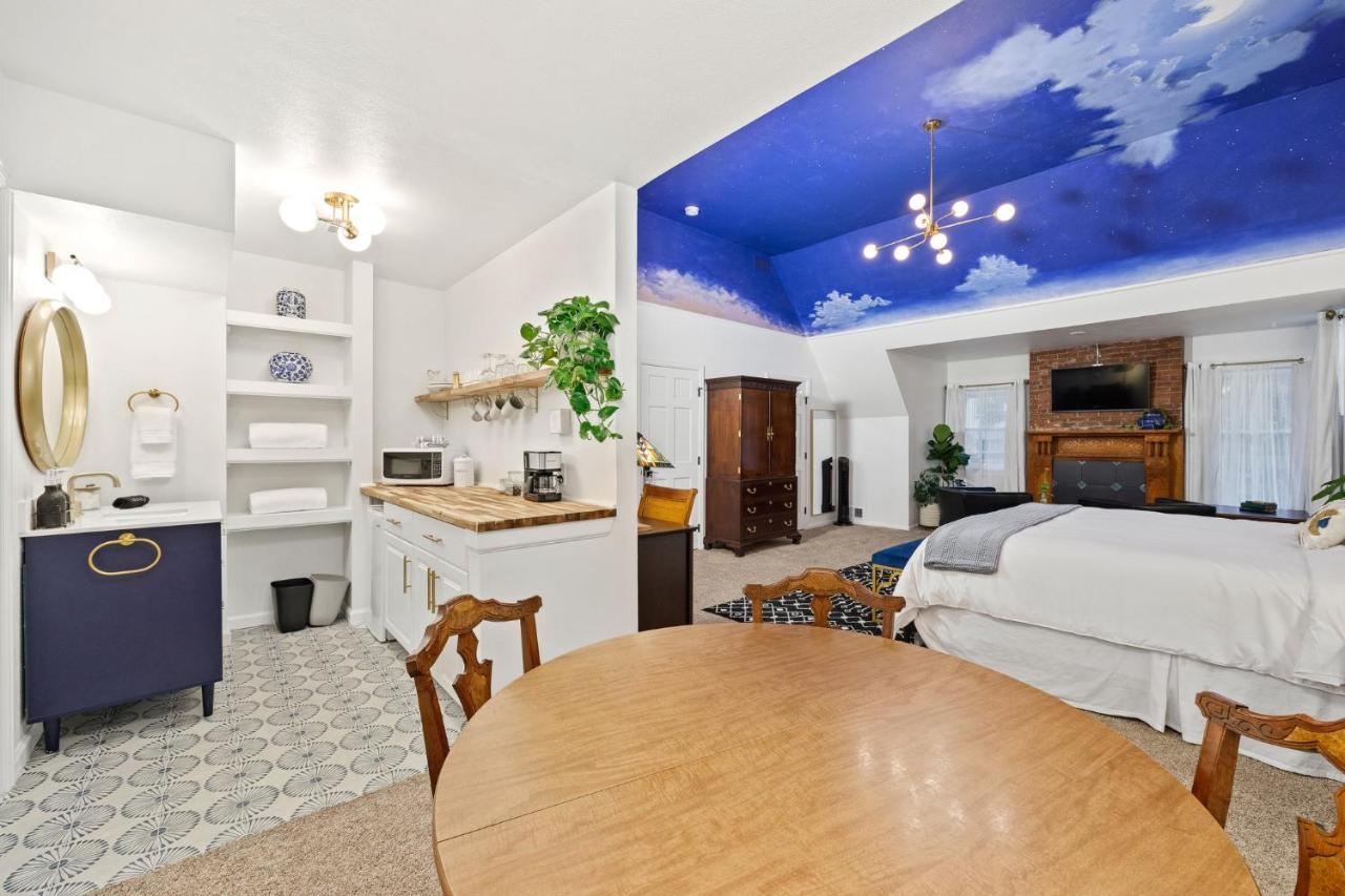 Flora House Denver Ngoại thất bức ảnh