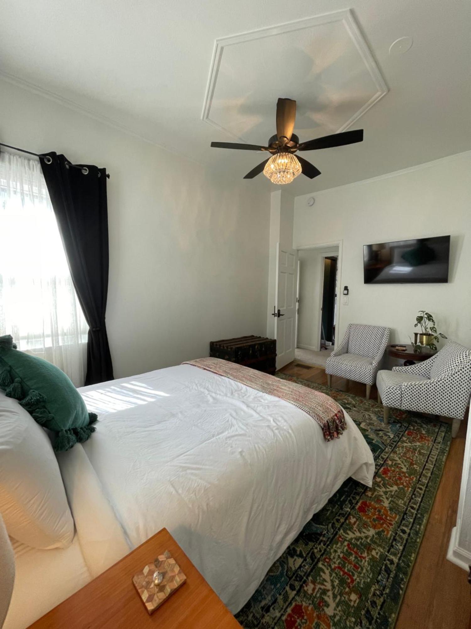 Flora House Denver Ngoại thất bức ảnh